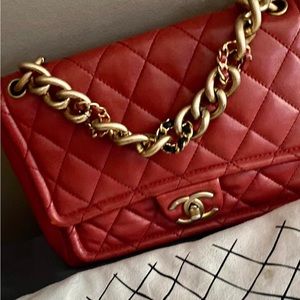 2019 lambskin Chanel medium flap small chain link